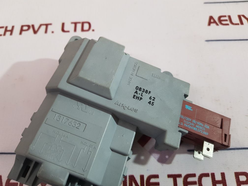 Ark-les 1317632 Washer Door Lock Frigidaire Unit