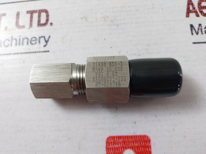 Autoclave Engineers 101A-0438 Medium Pressure Safety Head Body