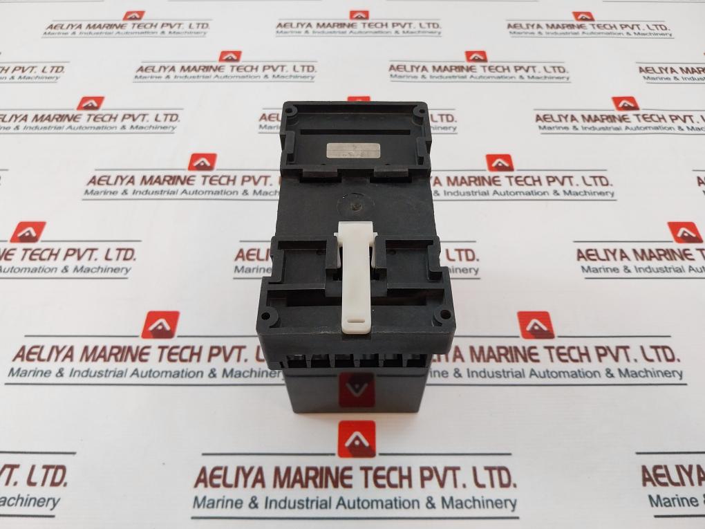 Automatic Electric 220Vdc Dc Voltage Transducer