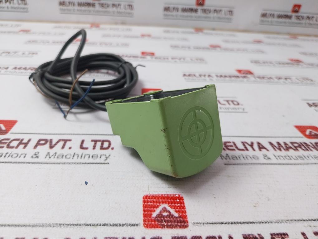 Autonics Psn40-20A0 Inductive Proximity Sensor 100-240Vac 50/60Hz