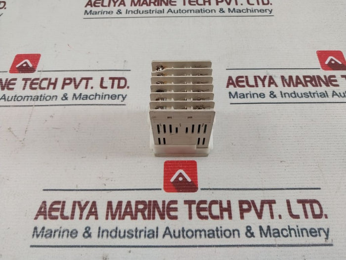 Autonics Tcn4S-24R Temperature Controller 100-240Vac