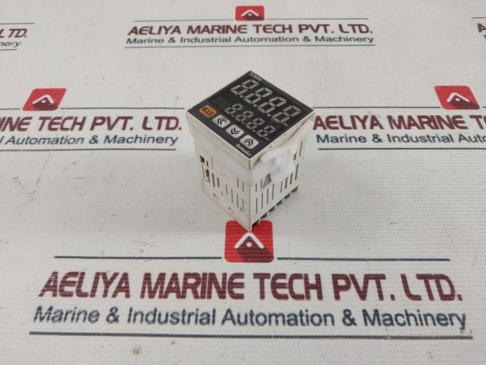 Autonics Tcn4S-24R Temperature Controller 100-240Vac