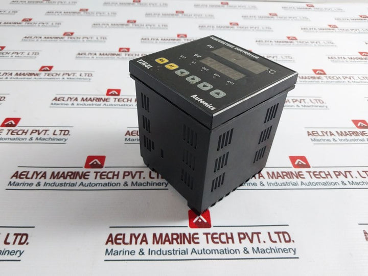 Autonics Tzn4L Temperature Controller 250Vac 1A