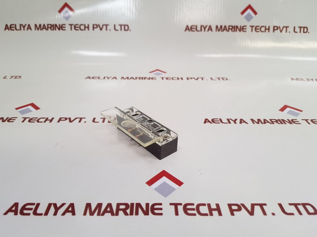 Schmersal Az05 Landing Door Lock Contact