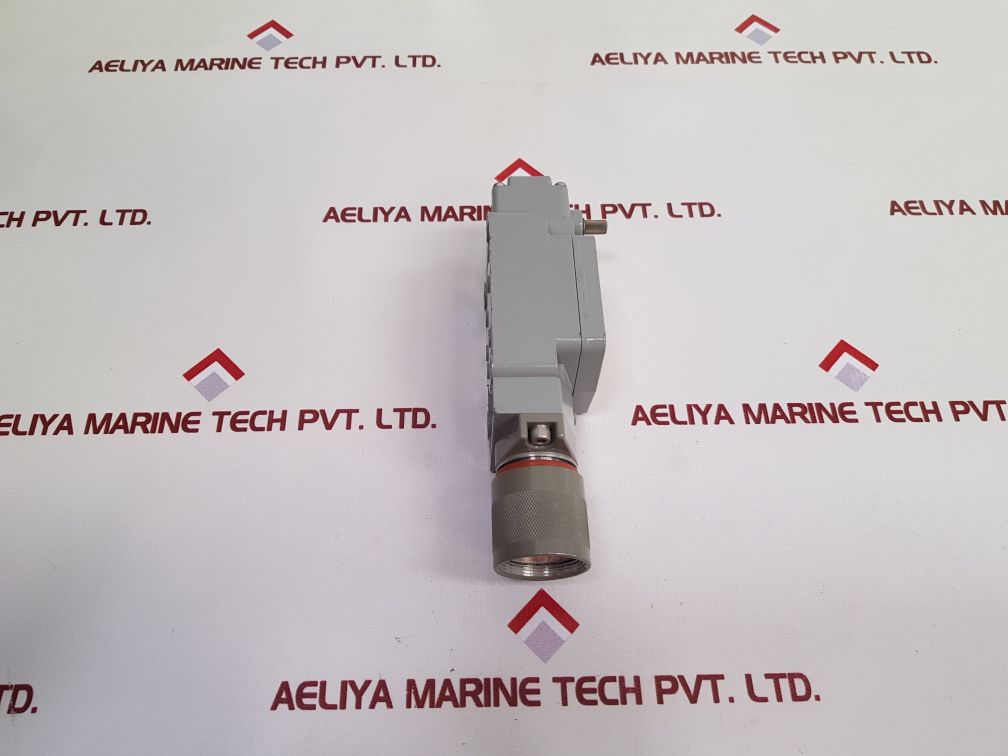 Azbil 1Lx7001-r Explosion Proof Switch 5A 250V Ac