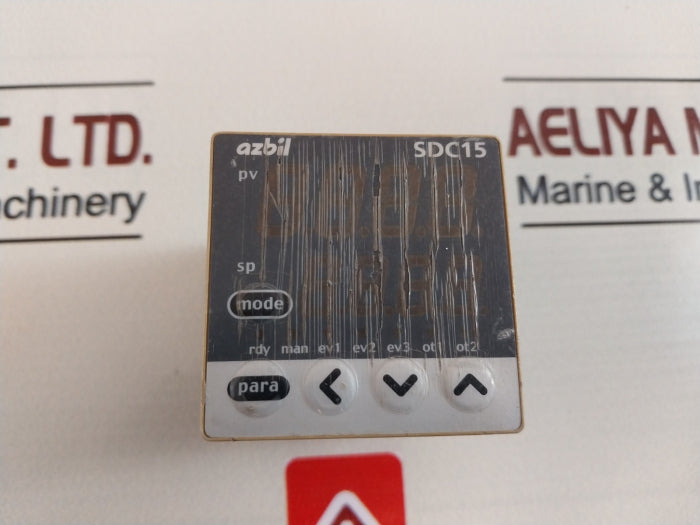 Azbil Sdc15 Digital Temperature Controller C15Tr0Ta0100M028