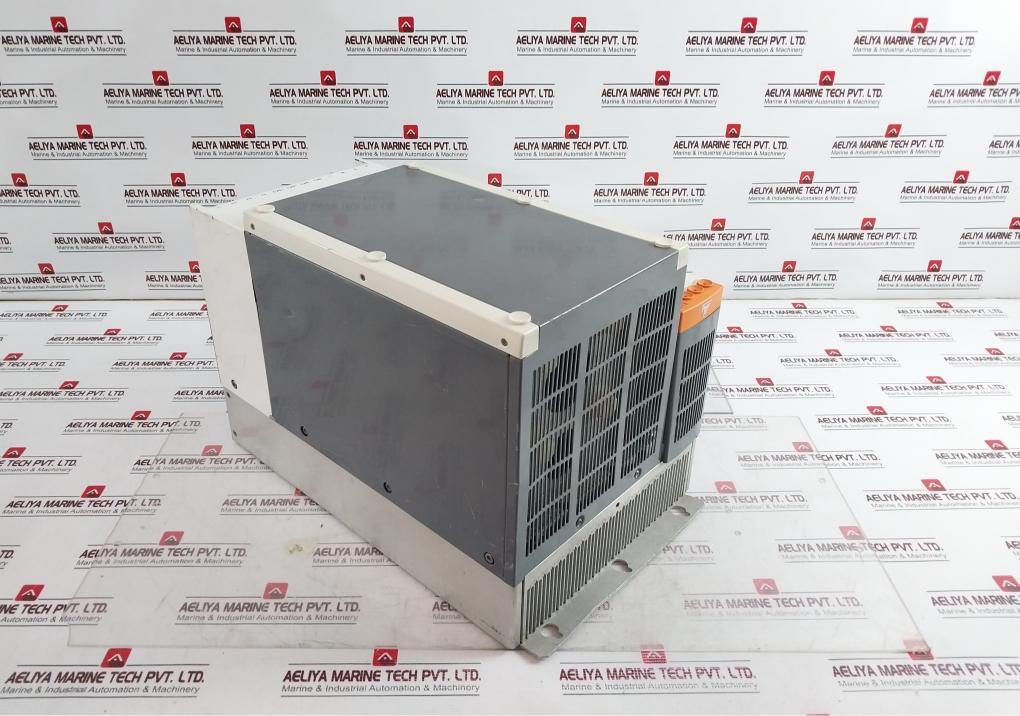 B & R 8V1640.001-2 Servo Drive 3 X400-480Vac, 54Kva, 50/60 Hz