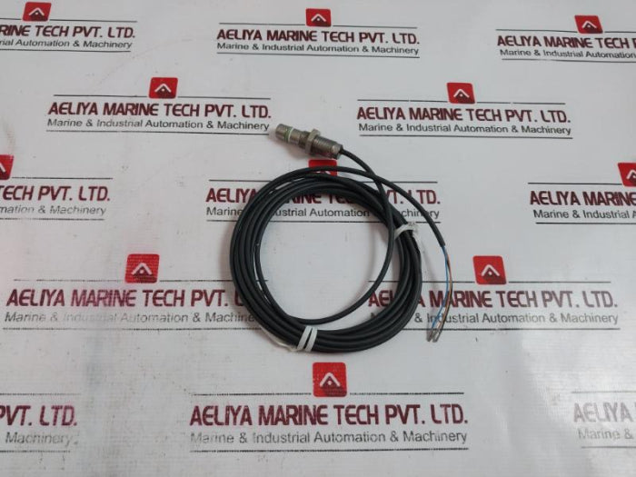 Balluff Bhs002H Pressure-rated Inductive Sensor