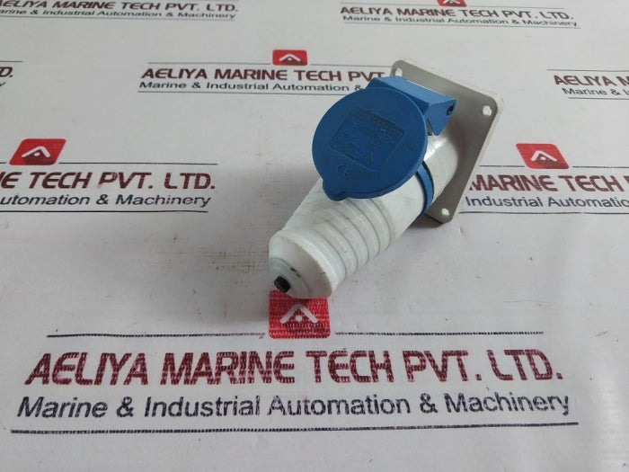 Bals Cee Norm 12772 Industrial Plug 2P+ 690V