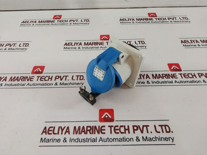 Bals Cee Norm 32-6H/200-250 Panel Mounting Socket 500V 12310