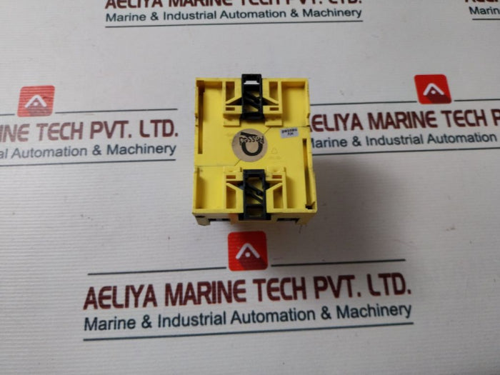 Bender Rcm465Y Residual Current Monitor 30-300Ma