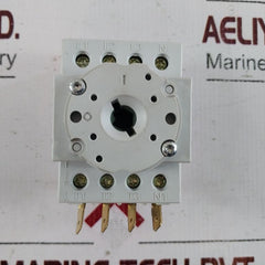 Benedikt & Jager 487 2217-30T Main Switch 600V Ac 32Amps