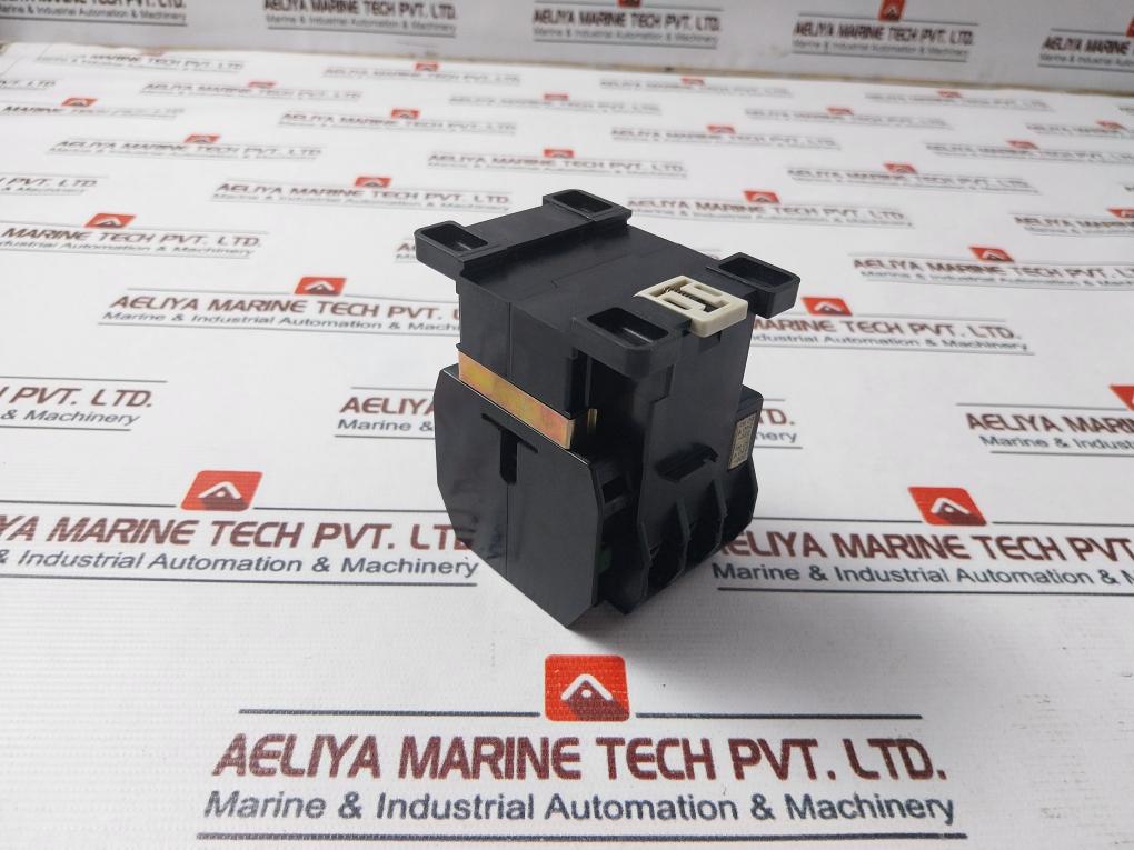 Benedikt & Jager K2-30A10 Contactor 600V Ac 40 Amp
