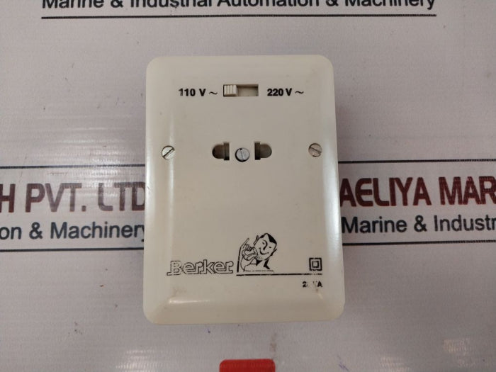 Berker 110/220 Vac Dual Voltage Shaver Socket