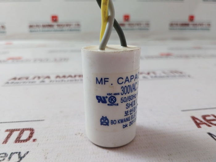 Bo Kwang Electronics Bk99 Mf Capacitors 50/60Hz Hpfnt-25/85°C