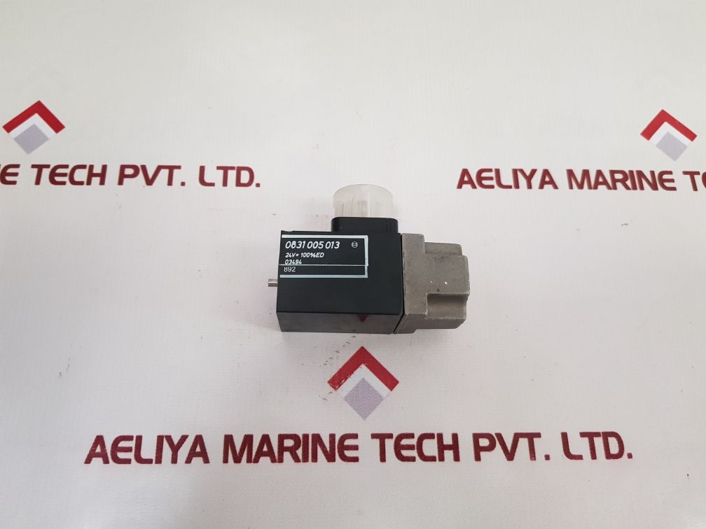 Bosch 0831 005 013 Solenoid Coil