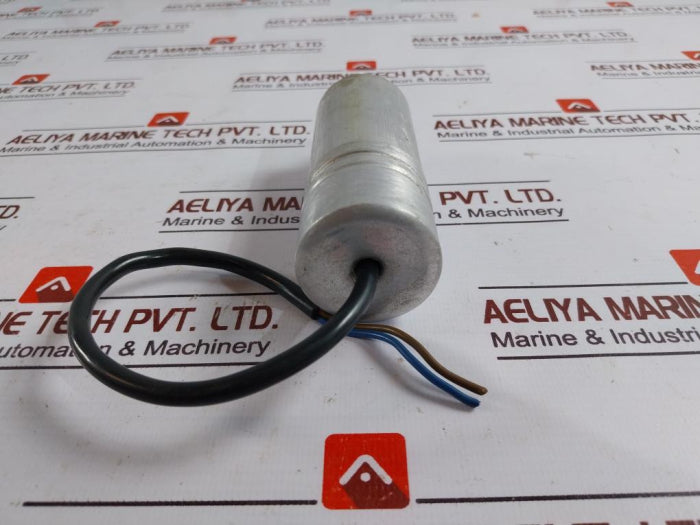 Bosch 0 670 313 338 Capacitor 430V