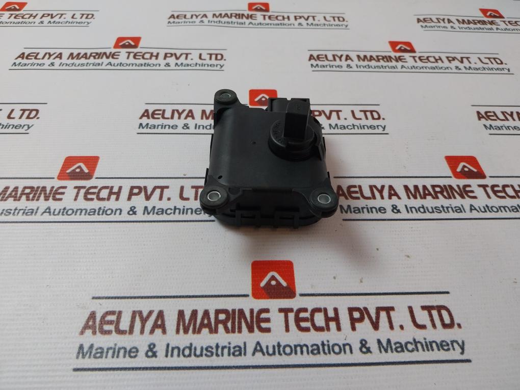 Bosch 0 132 801 141 Dc Motor