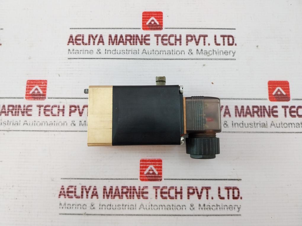 Burkert 0331 F 3,0 Fkm Ms  Solenoid Valve 24V Dc 8W