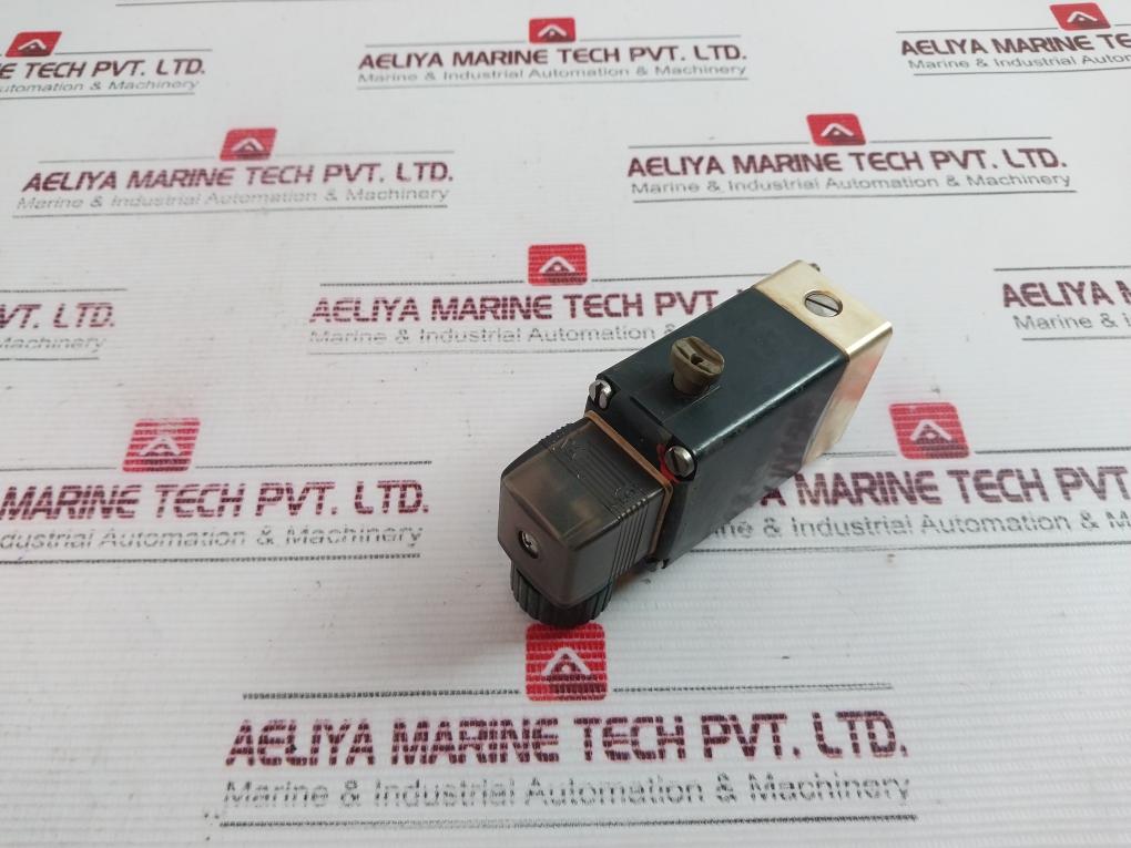 Burkert 0331 F 3, 0 Fpm Ms Solenoid Valve Flnsch Pnvak-6Bar