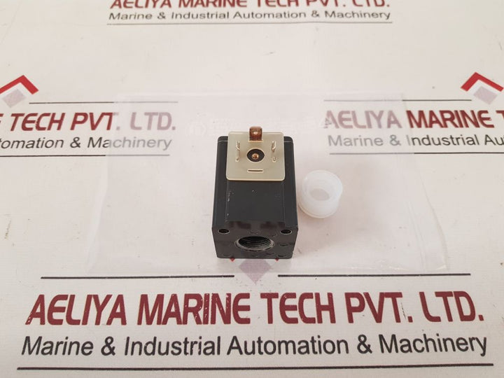 Burkert 0355-3004-112-00 Solenoid Coil