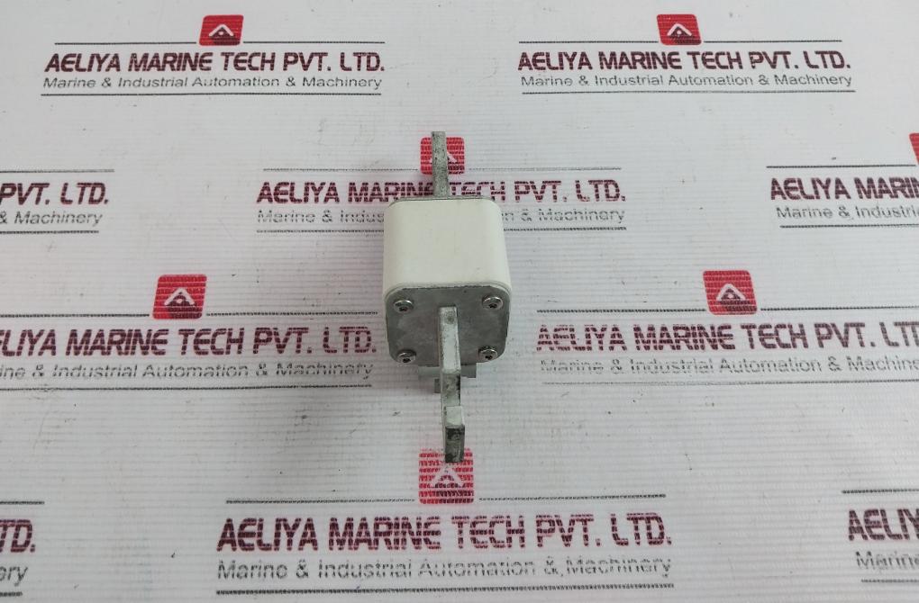 Bussmann 170L4924 Typower Silcu Fuse 200A 660V