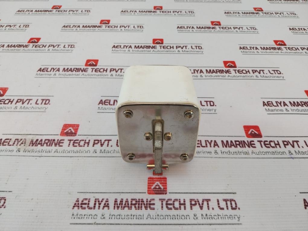 Bussmann 170L7637 Fuse 700A 1000V