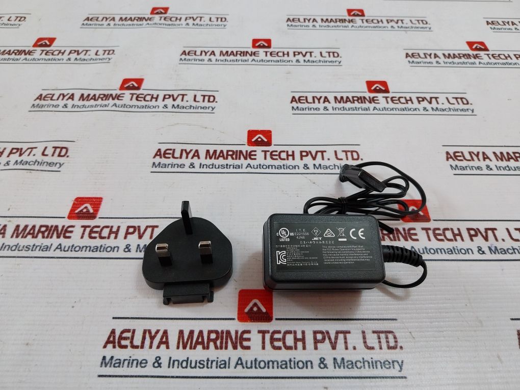 Bw Honeywell Ads-6Ae-06 06030E Switching Adapter 100-240V 50/60Hz