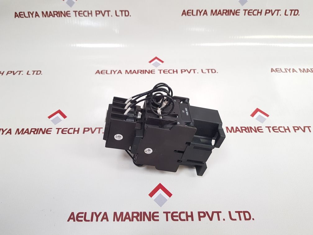 C&S Tc1 D.K Capacitor Tc1D25K11 Switching Contactor - Aeliya Marine Tech