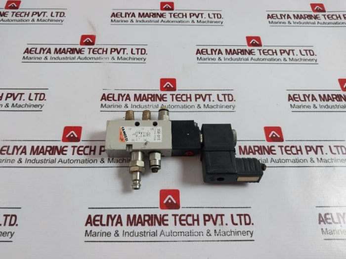 Camozzi 358-015 Solenoid Valve 358-015-02 50/60hz , 6.5 Va