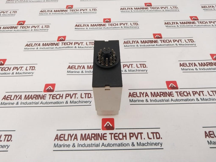 Carlo Gavazzi Pub01Cd48500V Voltage Level Relay 500V Ac/Dc