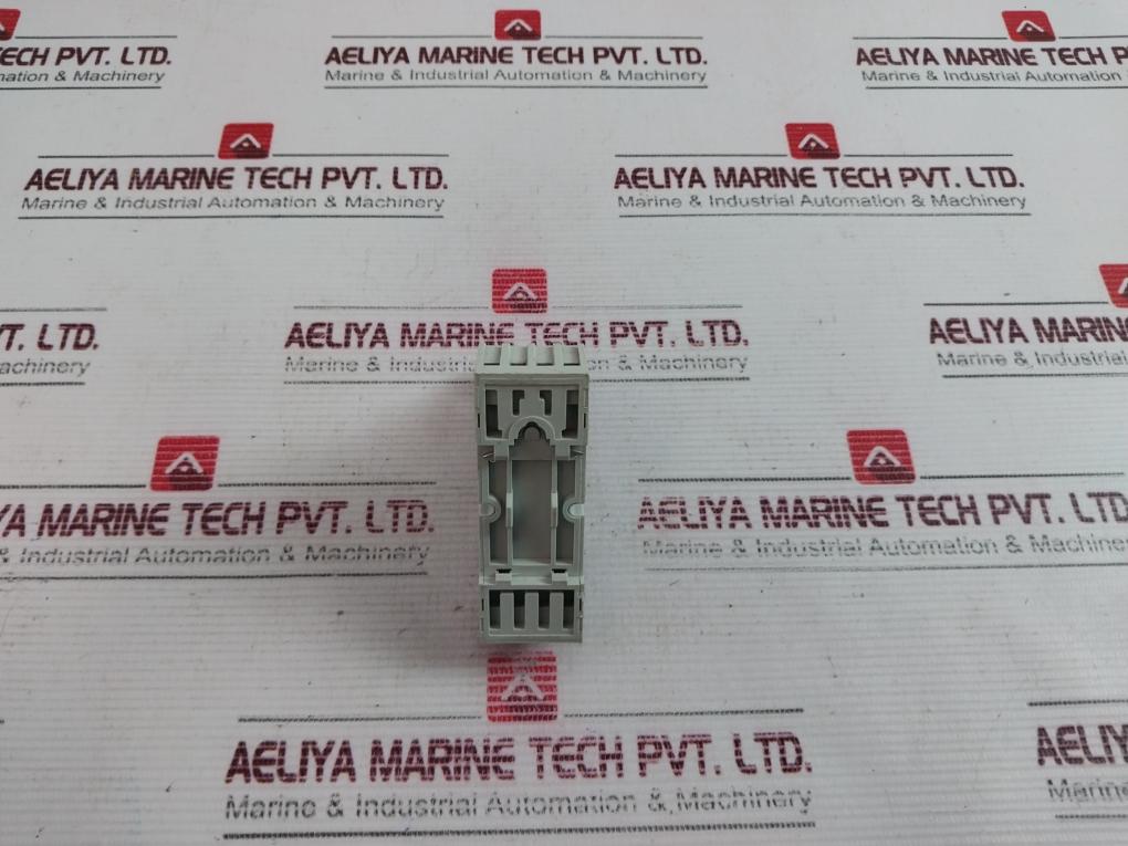 Carlo Gavazzi Rmi A 4 5 Relay With Socket Base 230V 50/60Hz