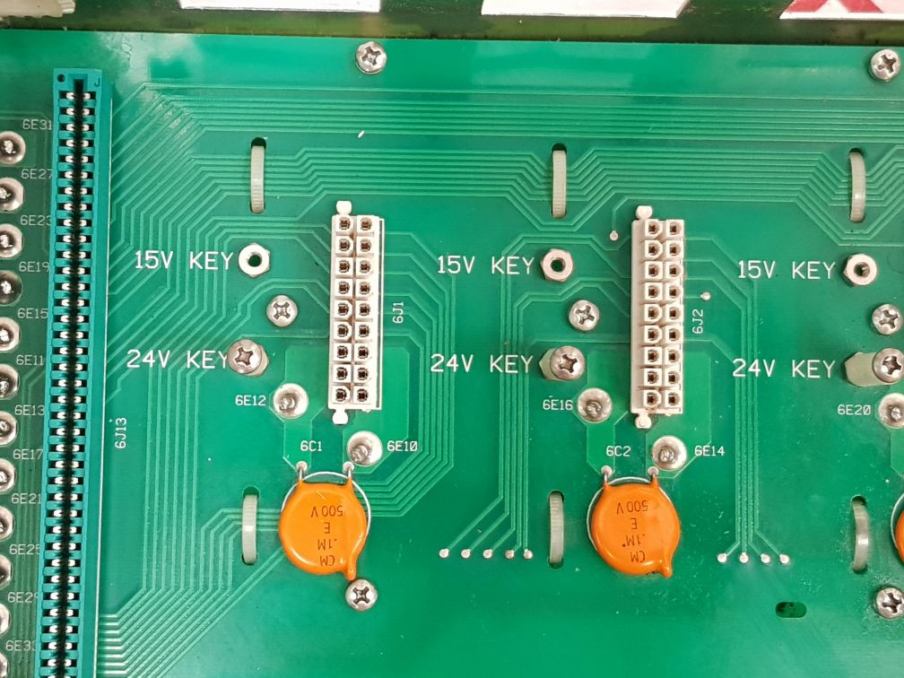 Cci Power Supplies llc 046821 6-Slot Power Supply Module