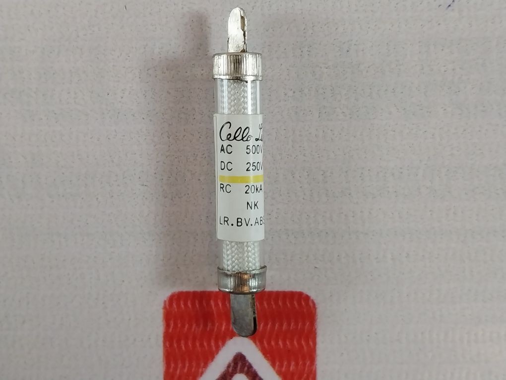 Lot of 10X CELLO LITE NC1 Fast-Acting Fuse 30A 500VAC 250VDC