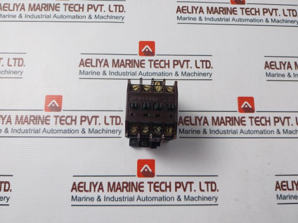 Cem Petercem Kos 8 Contactor Relay 500V 50/60Hz