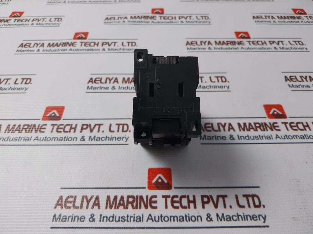 Cem Petercem Kos 8 Contactor Relay 500V 50/60Hz