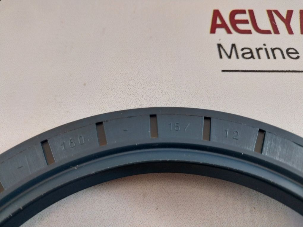 Lot of 4X Cfw bau6 slx2 oil seal 140147010103