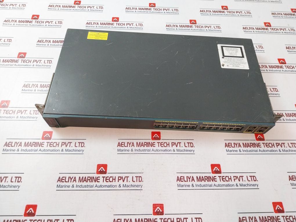 Cisco Catalyst 2960 Series 24 Port Ethernet Switch Ws-c2960-24Tc-l 100-240V
