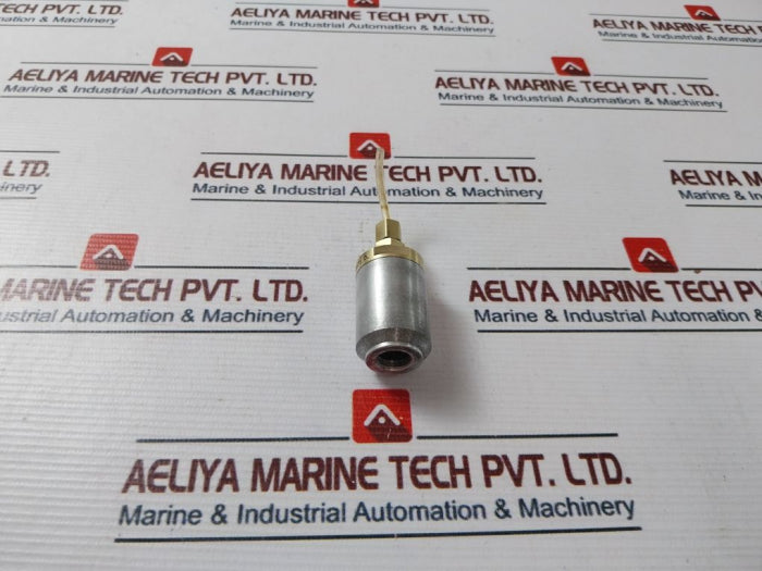 Clippard Cinti.O. W7 Toggle Valve