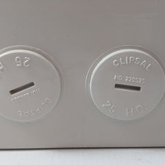 Clipsal 56Swh325 3-pole Enclosed Load Break Switch