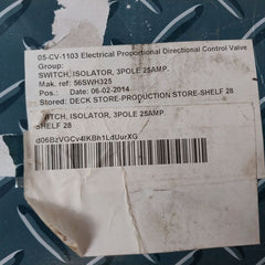 Clipsal 56Swh325 3-pole Enclosed Load Break Switch
