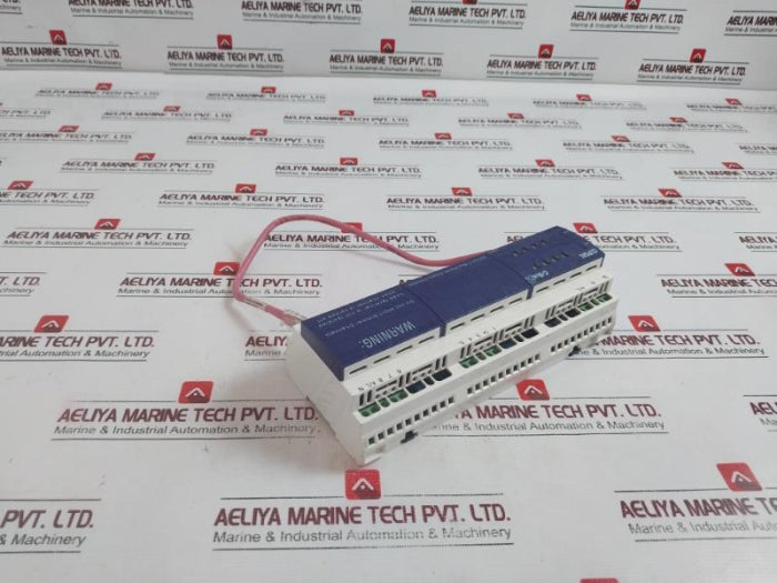 Clipsal L5508d1a 8 Channel Dimmer 50-60hz 220-240v