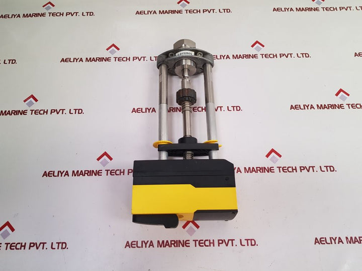 Clorius Controls Avm322K001 Linear Actuator 230Vac 1000N Ip54