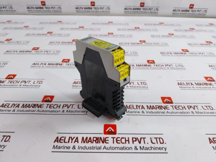 Consilium 5100066-01A Change Over Mx Module