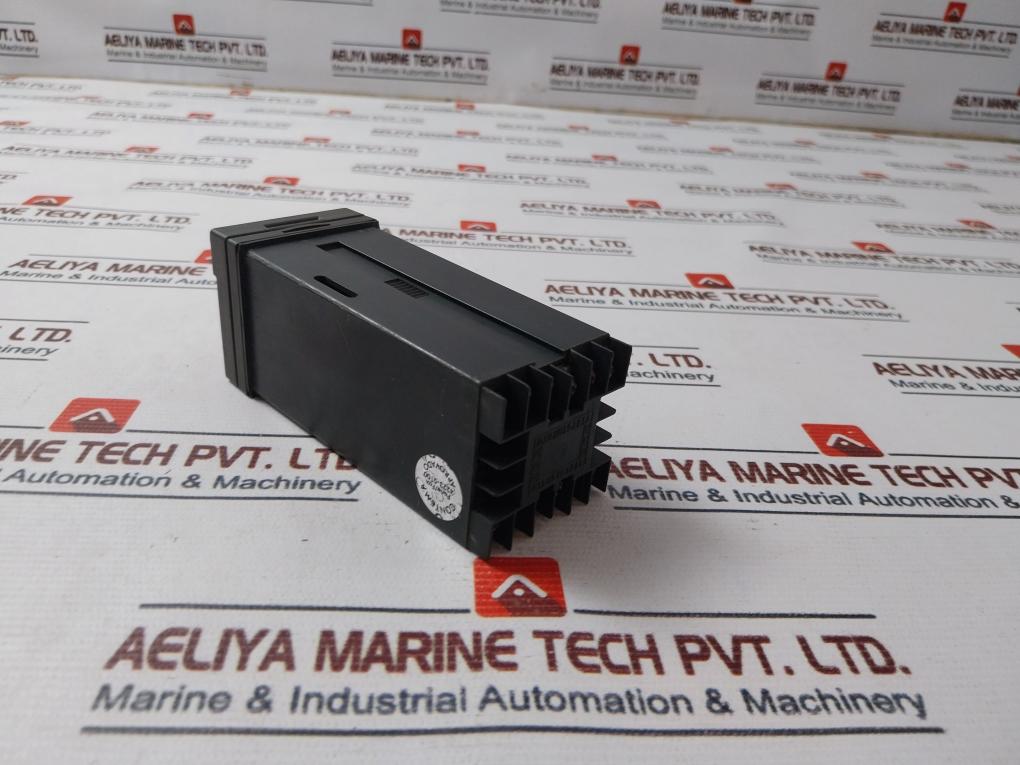 Contemp Ccm44 Temperature Controller 85-265V