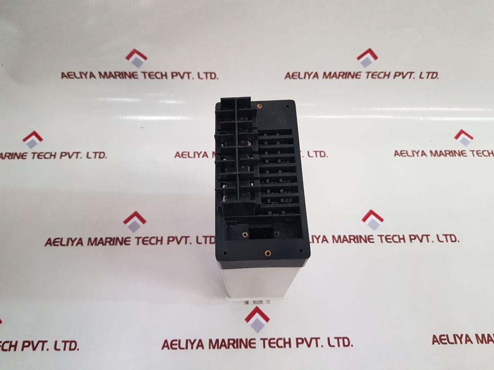Controls & Switchgear Iri1-3I-ei-wd Relay 6W (Not Working)