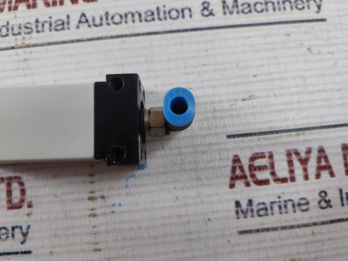 Convum Mps-v1E-pc Pressure Sensor With Woodhead Vnfs4-050-pb Connecting Cable