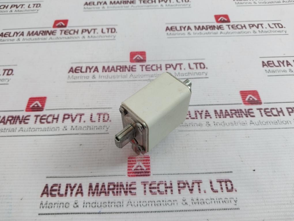 Cooper Bussmann 170L3184 Fuse 50A 660V