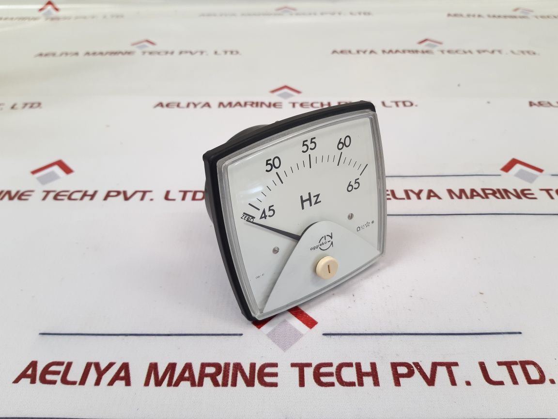 Crompton 016-41 Frequency Panel Meter