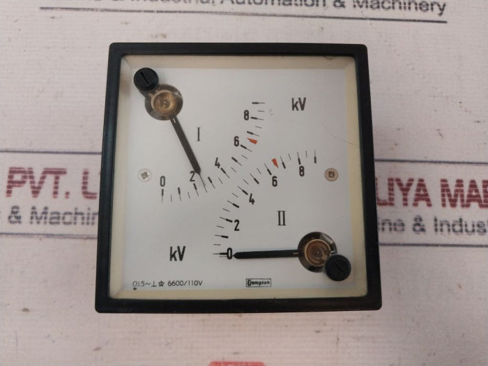 Crompton 244-80Lg-pzuy-c7-4T-br-sq Analog Voltmeter